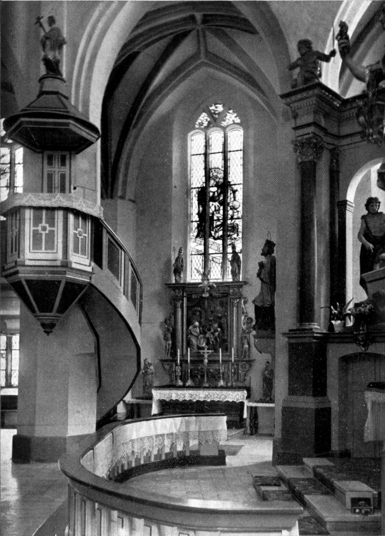 Blick zum Krippenaltar